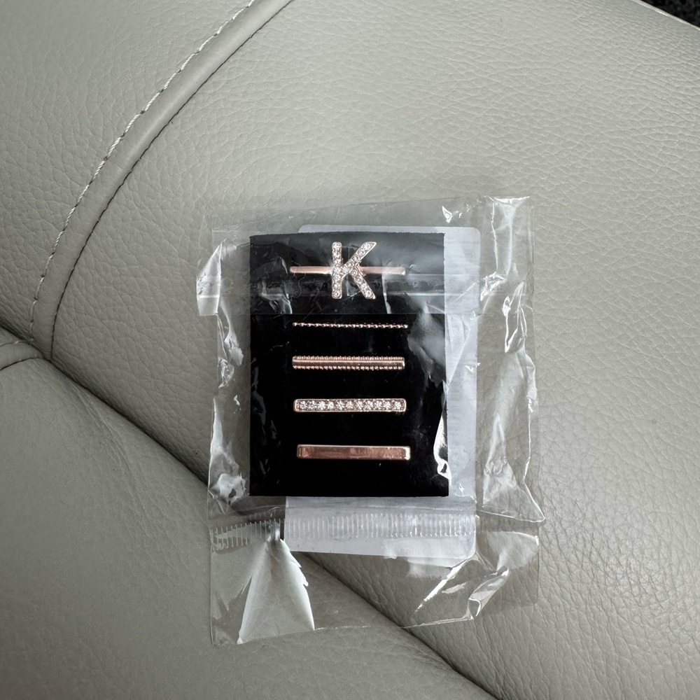 Apple Watch accessories “K”
